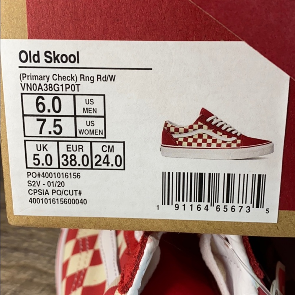 Vans Old Skool shoes for women and men - Picture 9 of 16